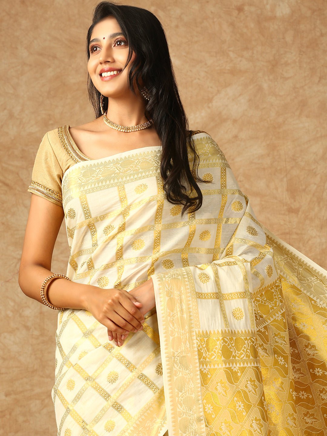 1_ff113bdb-5d13-47d6-a26f-859e8b48f87b 1_ff113bdb-5d13-47d6-a26f-859e8b48f87b